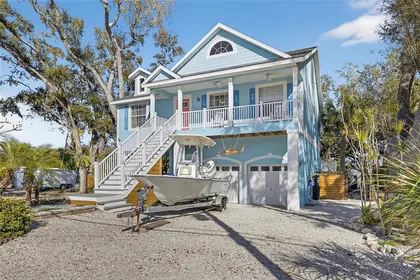 RUSKIN FL Home