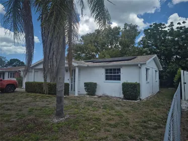 HOLIDAY FL Home