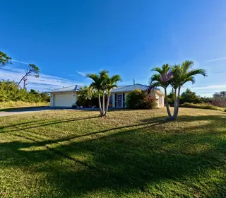 ENGLEWOOD FL Home