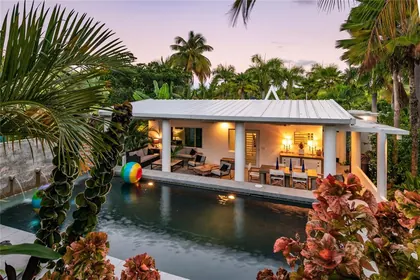 VIEQUES PR Home