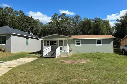 LEESBURG FL Home