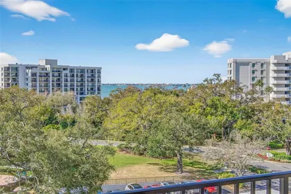 BELLEAIR FL Home