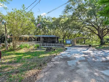 COLEMAN FL Home