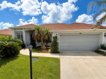 LEESBURG FL Home