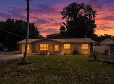AUBURNDALE FL Home