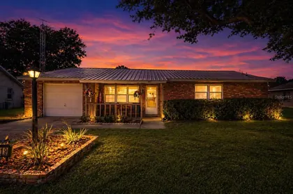 AVON PARK FL Home