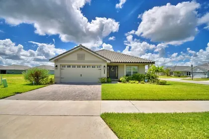 AUBURNDALE FL Home
