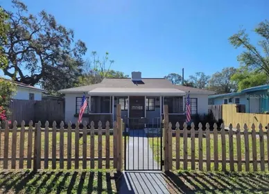 ST PETERSBURG FL Home