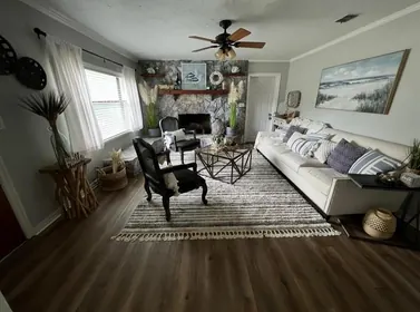 OXFORD FL Property