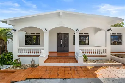 ISABELA PR Home
