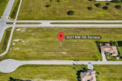 CAPE CORAL FL Property