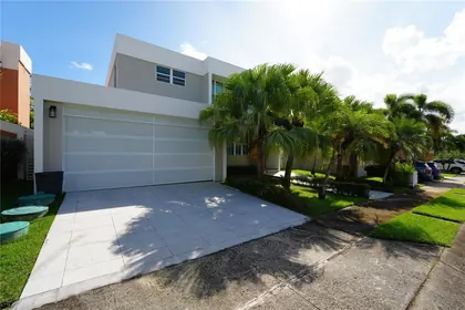 DORADO PR Home