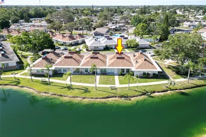 HOLIDAY FL Home