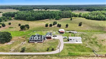 THONOTOSASSA FL Home