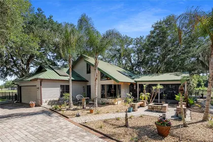 OAK HILL FL Home