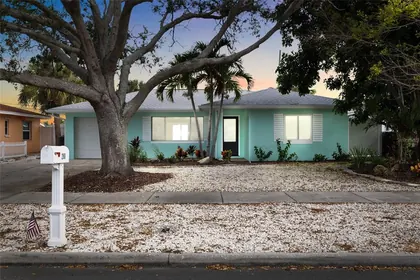 ST PETE BEACH FL Home