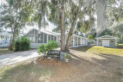 LEESBURG FL Home