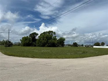 CAPE CORAL FL Property