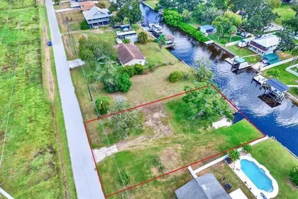 GIBSONTON FL Property