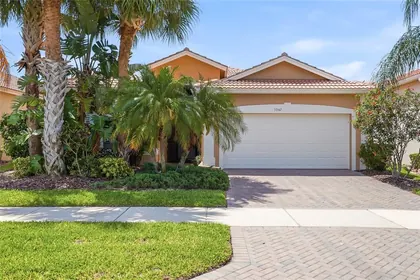 WIMAUMA FL Home