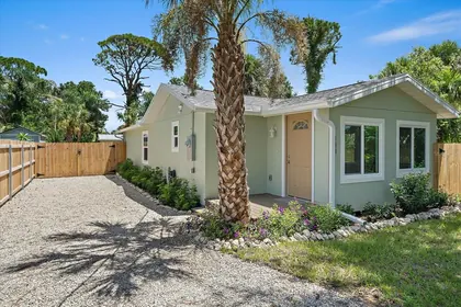 ENGLEWOOD FL Home