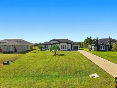 WIMAUMA FL Home