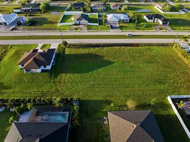 CAPE CORAL FL Property