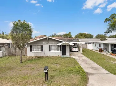 EAGLE LAKE FL Home