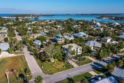 LONGBOAT KEY FL Property