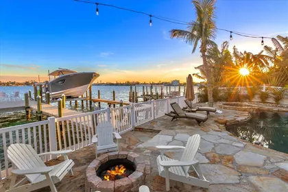 ST PETE BEACH FL Home