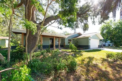 OLDSMAR FL Home