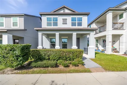 OAKLAND FL Home