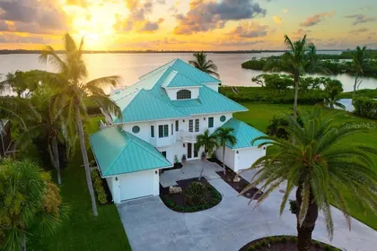 ENGLEWOOD FL Home